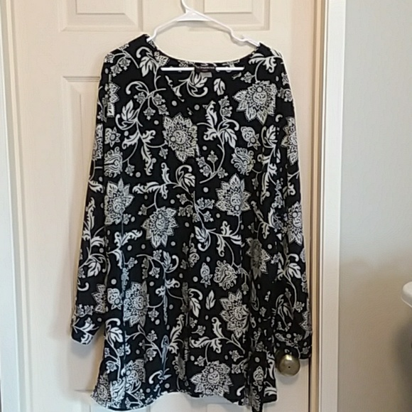 Notations Tops - NOTATIONS Button Down Blouse Plus